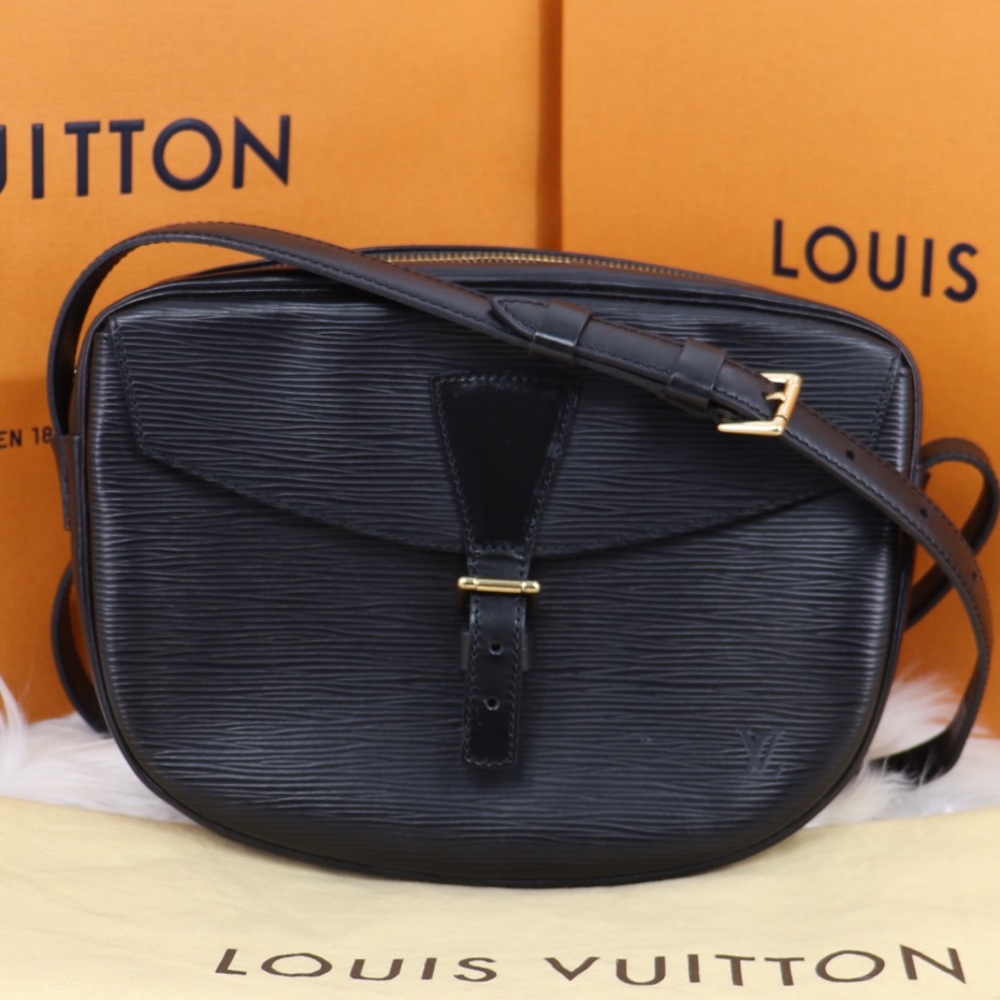 ❤️✨BEAUTIFUL✨❤️ CROSSBODY - Picture 2 of 14